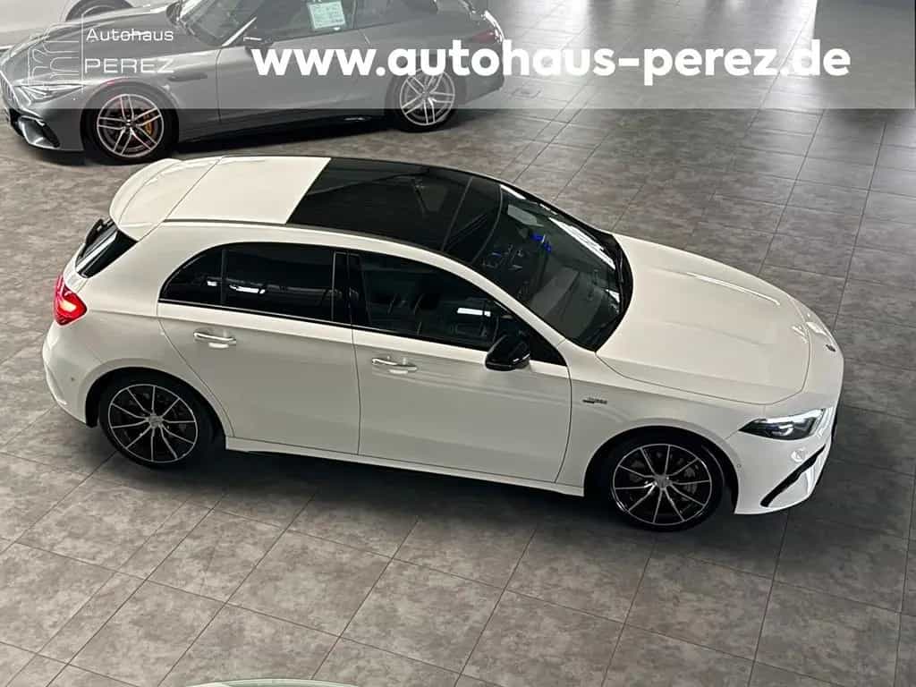 Mercedes-Benz A 35 AMG 4M DISTR-BURMESTER-PANORAMA- AMG NIGHT! 04/2025-photo-18