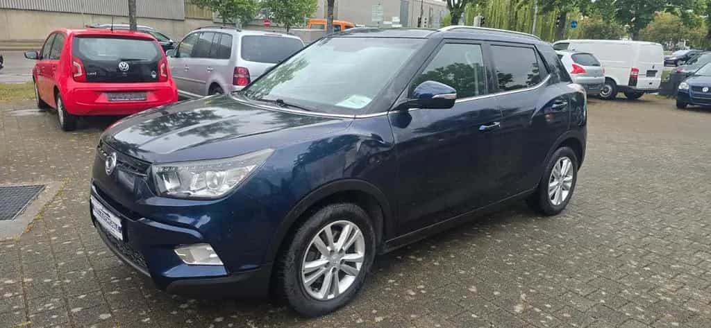 Ssangyong Tivoli 1.6 e-XGi 160 QUARTZ 2WD R Kamera 05/2015-photo-2