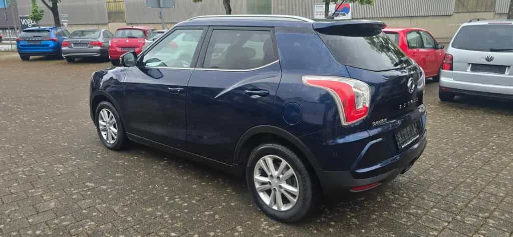 Ssangyong Tivoli 1.6 e-XGi 160 QUARTZ 2WD R Kamera 05/2015-photo-5