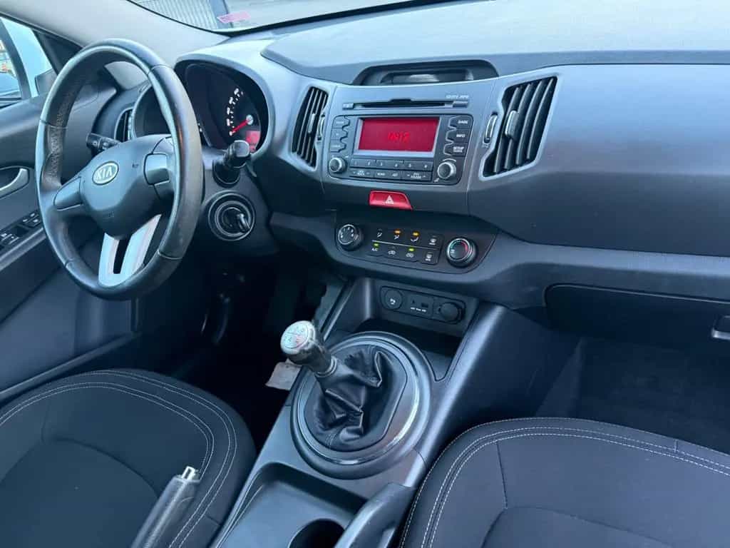 Kia Sportage Vision 2WD 2.Hand Tuv neu 1.j Garantie 12/2010-photo-18
