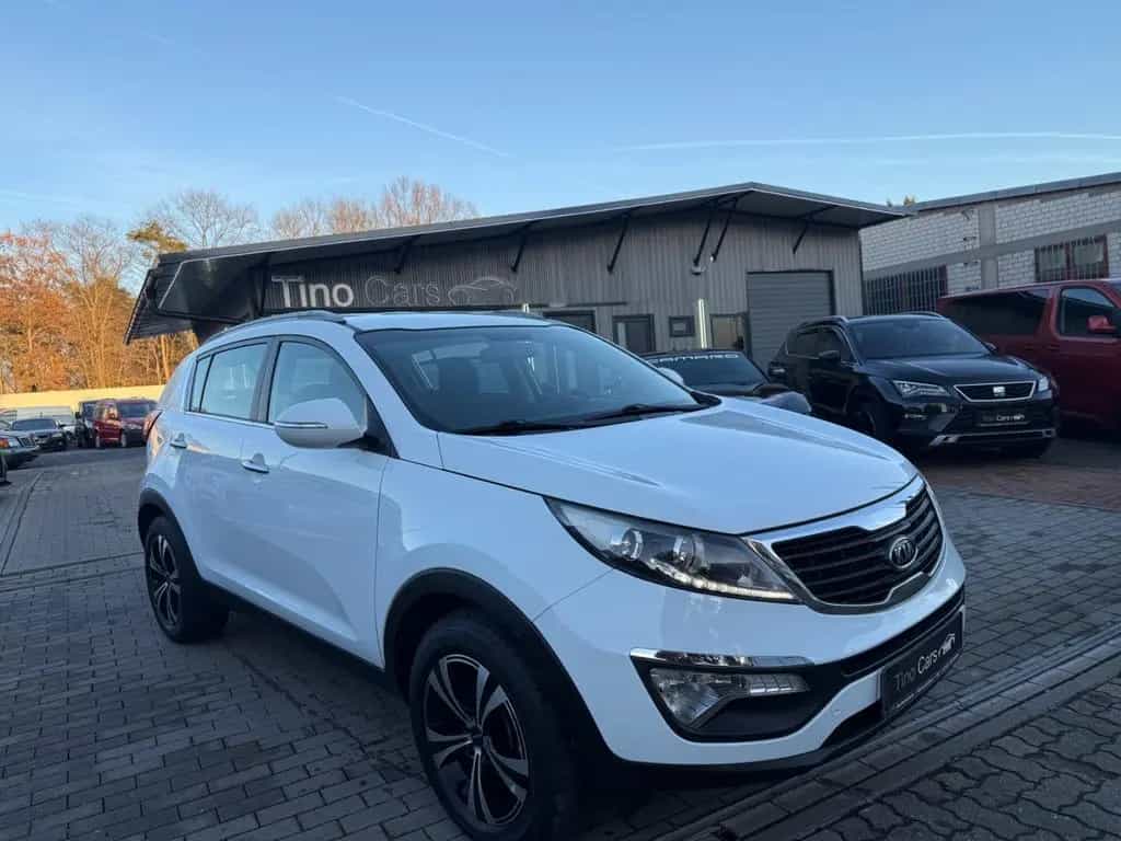 Kia Sportage Vision 2WD 2.Hand Tuv neu 1.j Garantie 12/2010-photo-2