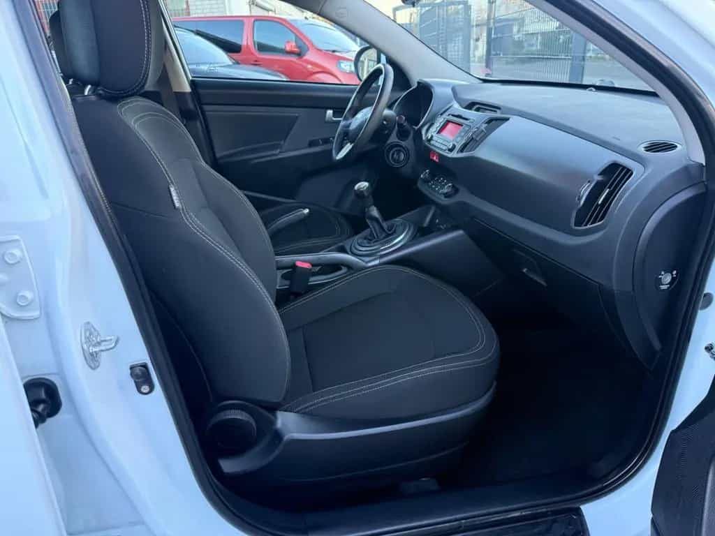 Kia Sportage Vision 2WD 2.Hand Tuv neu 1.j Garantie 12/2010-photo-21