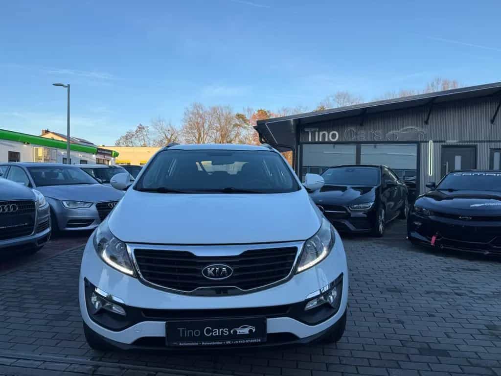 Kia Sportage Vision 2WD 2.Hand Tuv neu 1.j Garantie 12/2010-photo-8