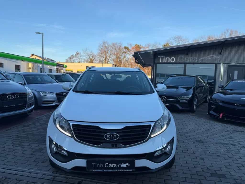 Kia Sportage Vision 2WD 2.Hand Tuv neu 1.j Garantie 12/2010-photo-9