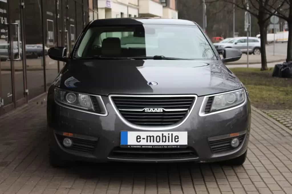 Saab 9-5 Lim. Turbo  XWD Vector - Orig. KM, 2. Hand 12/2010-photo-1