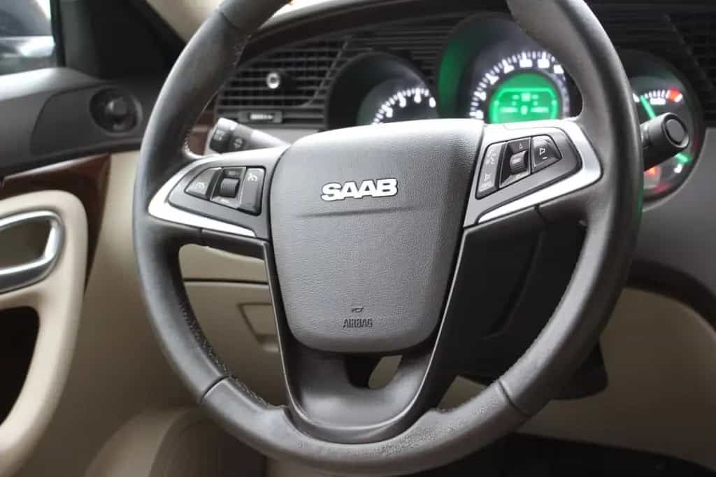 Saab 9-5 Lim. Turbo  XWD Vector - Orig. KM, 2. Hand 12/2010-photo-11