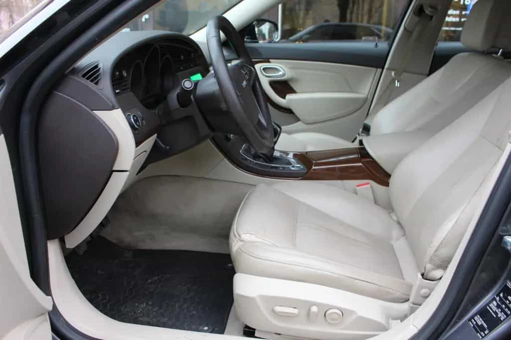 Saab 9-5 Lim. Turbo  XWD Vector - Orig. KM, 2. Hand 12/2010-photo-12