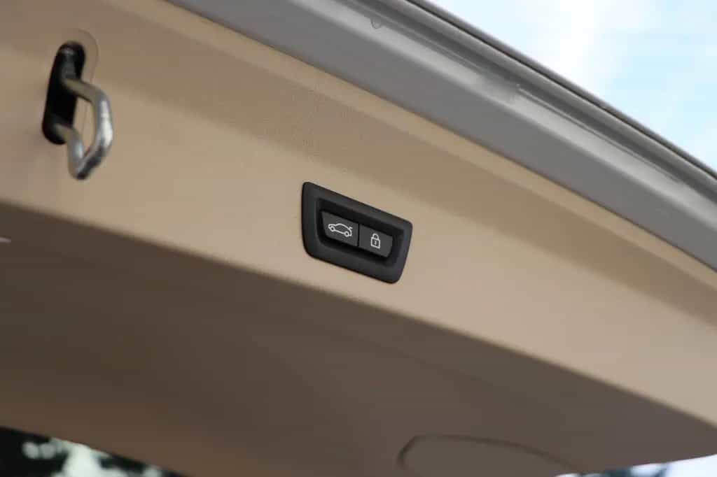 BMW X3 xDrive 20d, xLine, AdLED, SportSeat, NaviPro 01/2019-photo-25