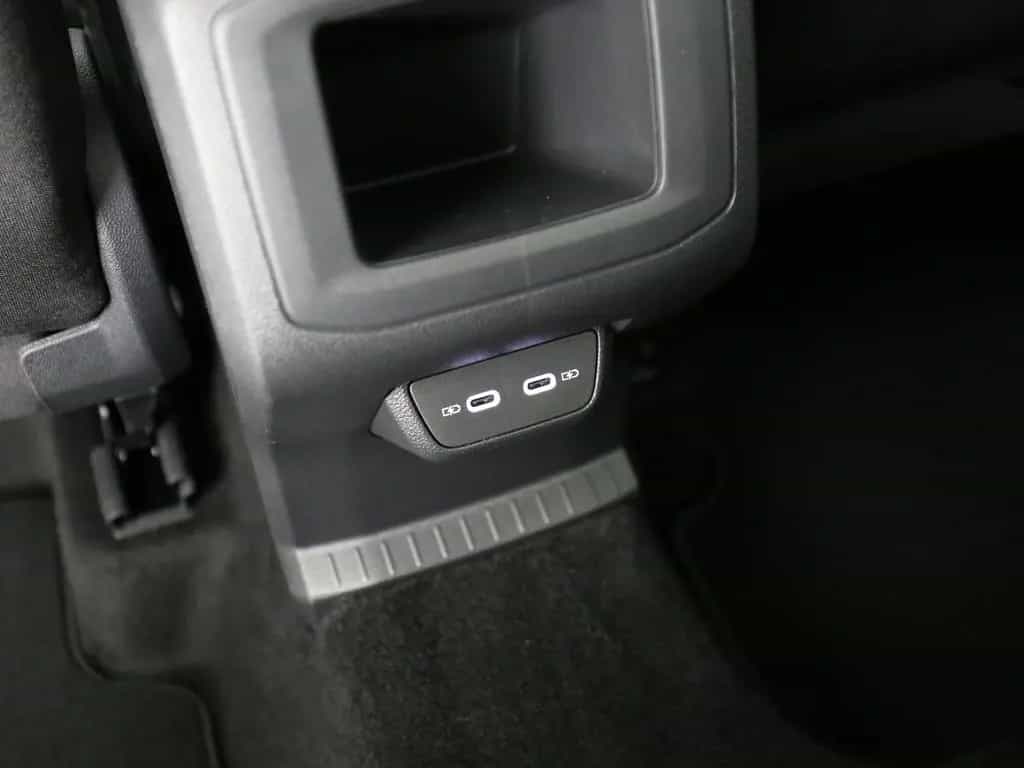 Volkswagen T-Cross 1.0 TSI 116 PS 6-Gang Life !!bis 25.05.! null-photo-22