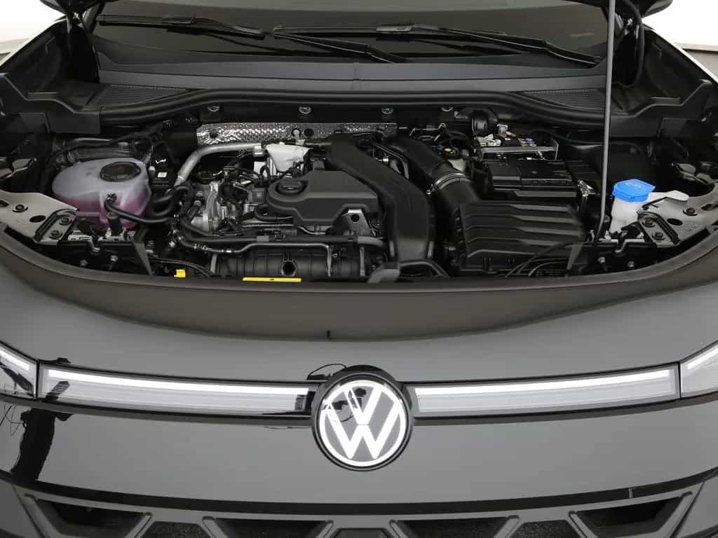 Volkswagen T-Roc 1.5 eTSI 150 PS DSG Style !! bis 25.05. !! null-photo-23