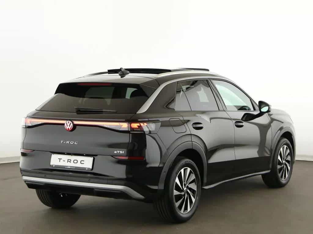 Volkswagen T-Roc 1.5 eTSI 150 PS DSG Style !! bis 25.05. !! null-photo-6