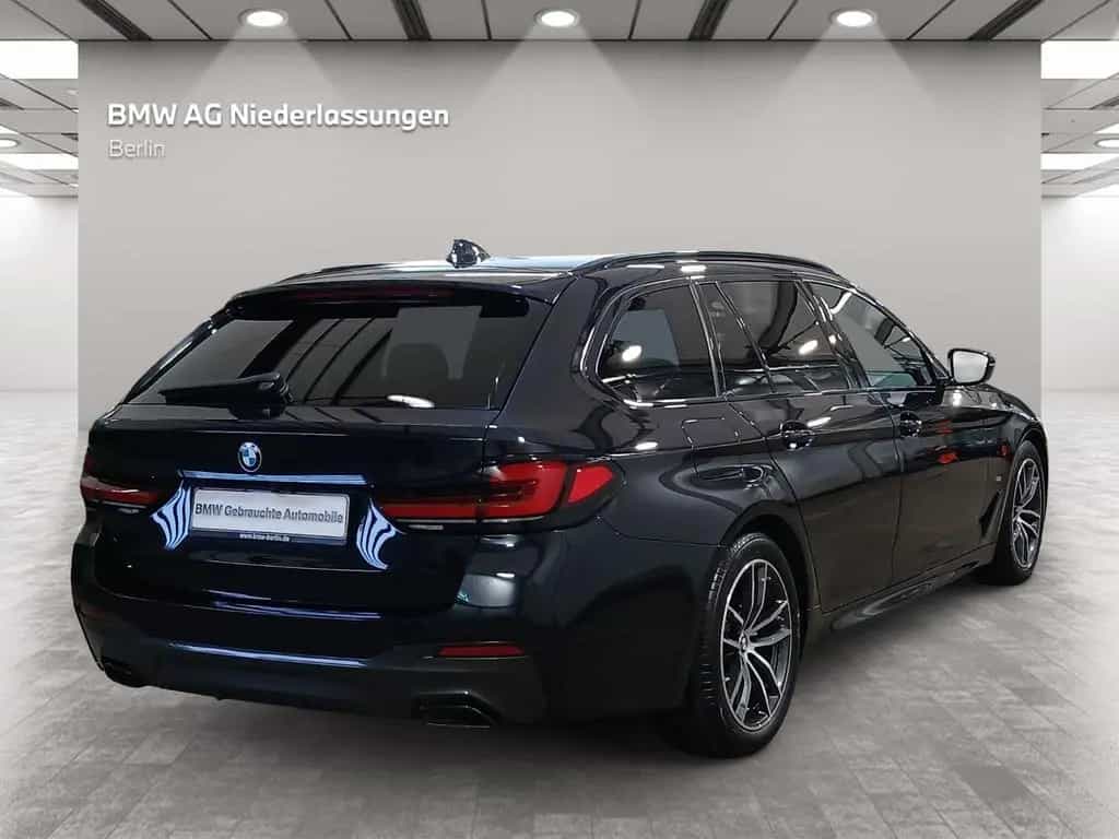 BMW 5 Series 530i Touring M Sport LiveCockpitProf Head-Up 11/2022-photo-1