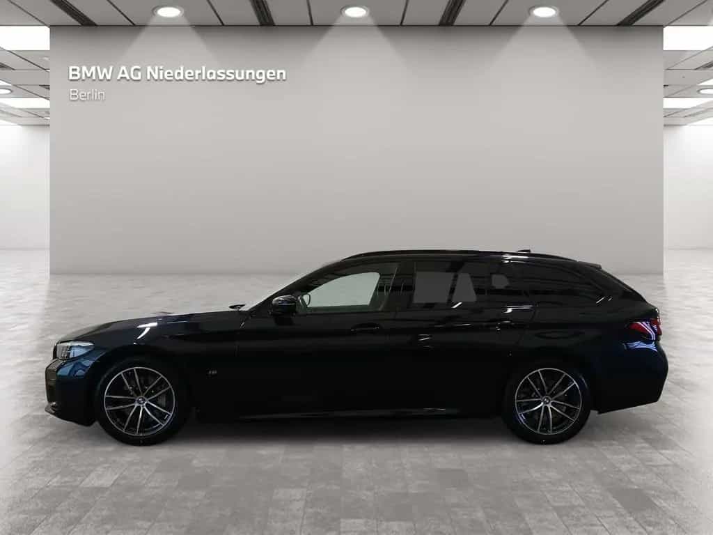 BMW 5 Series 530i Touring M Sport LiveCockpitProf Head-Up 11/2022-photo-2