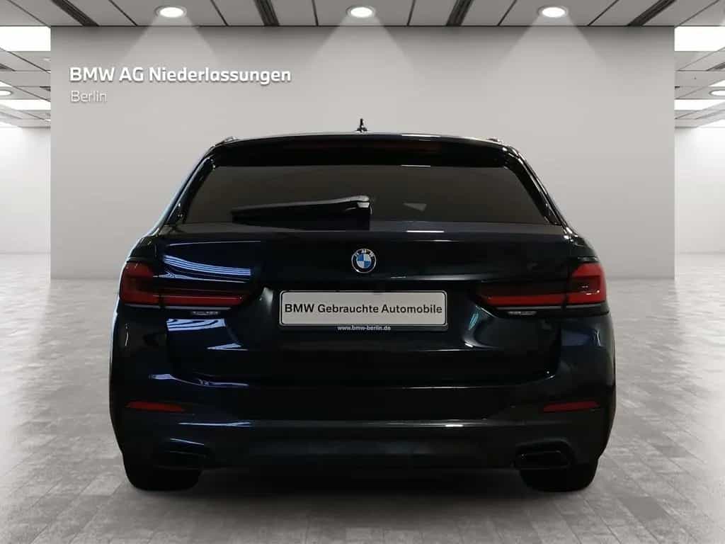 BMW 5 Series 530i Touring M Sport LiveCockpitProf Head-Up 11/2022-photo-4