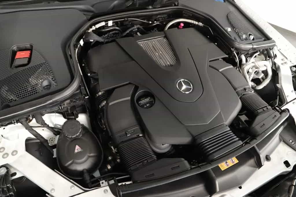 Mercedes-Benz E-Class 450 4Matic Cabrio AMG Line 20Zoll MB-Garant.27 05/2020-photo-23