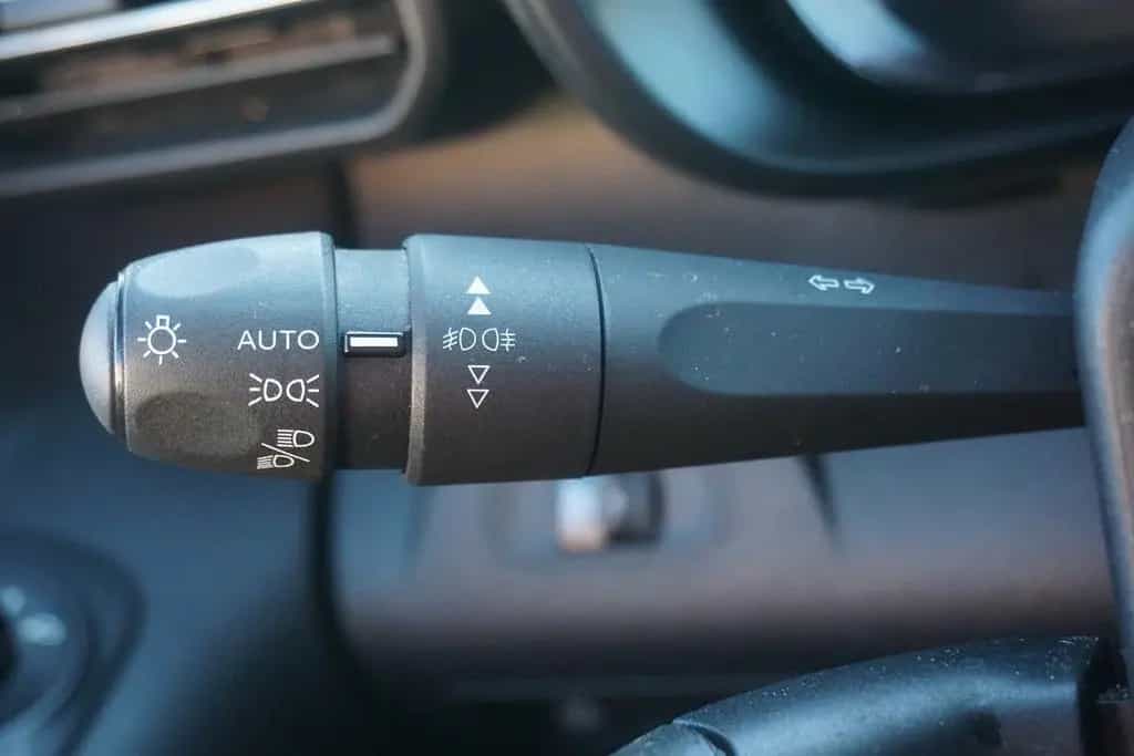 Citroën Berlingo 1.5 Blue-HDi MPV Feel M Android Apple 05/2023-photo-19