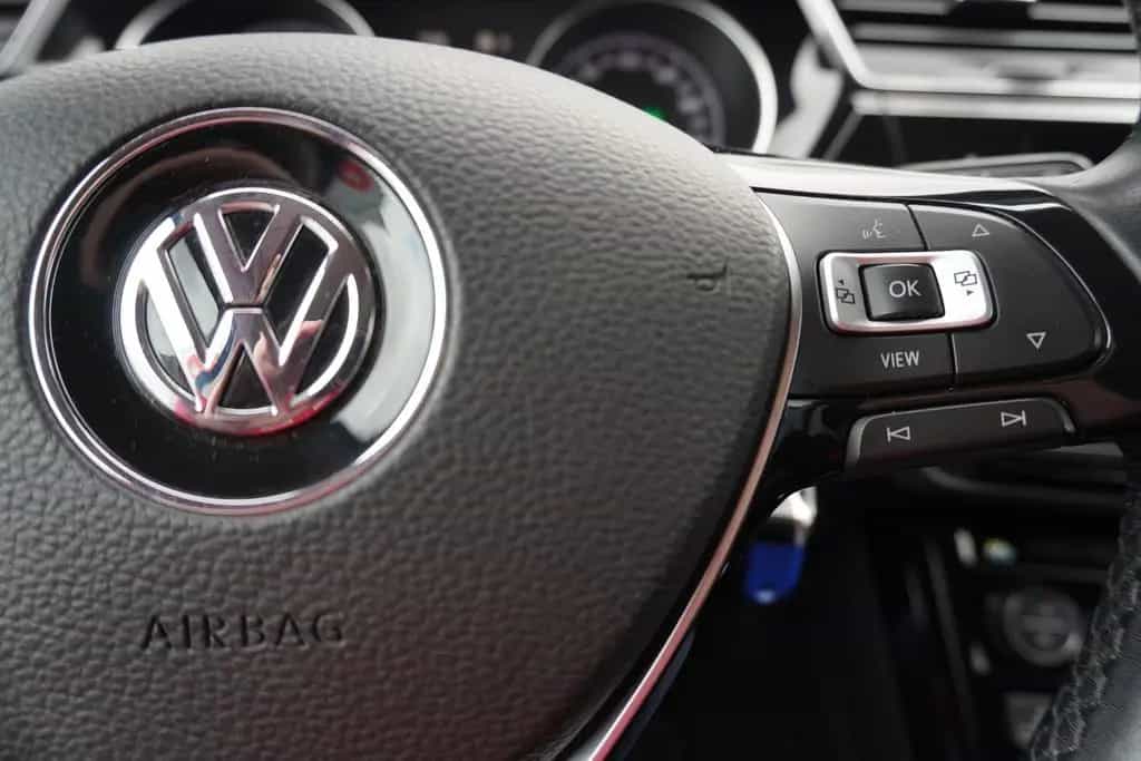 Volkswagen Touran 1.5 TSI DSG Highline LED Navi AHK Kamera 12/2019-photo-12
