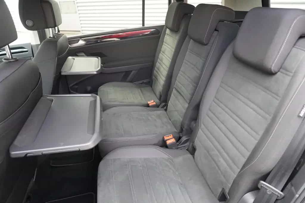 Volkswagen Touran 1.5 TSI DSG Highline LED Navi AHK Kamera 12/2019-photo-43