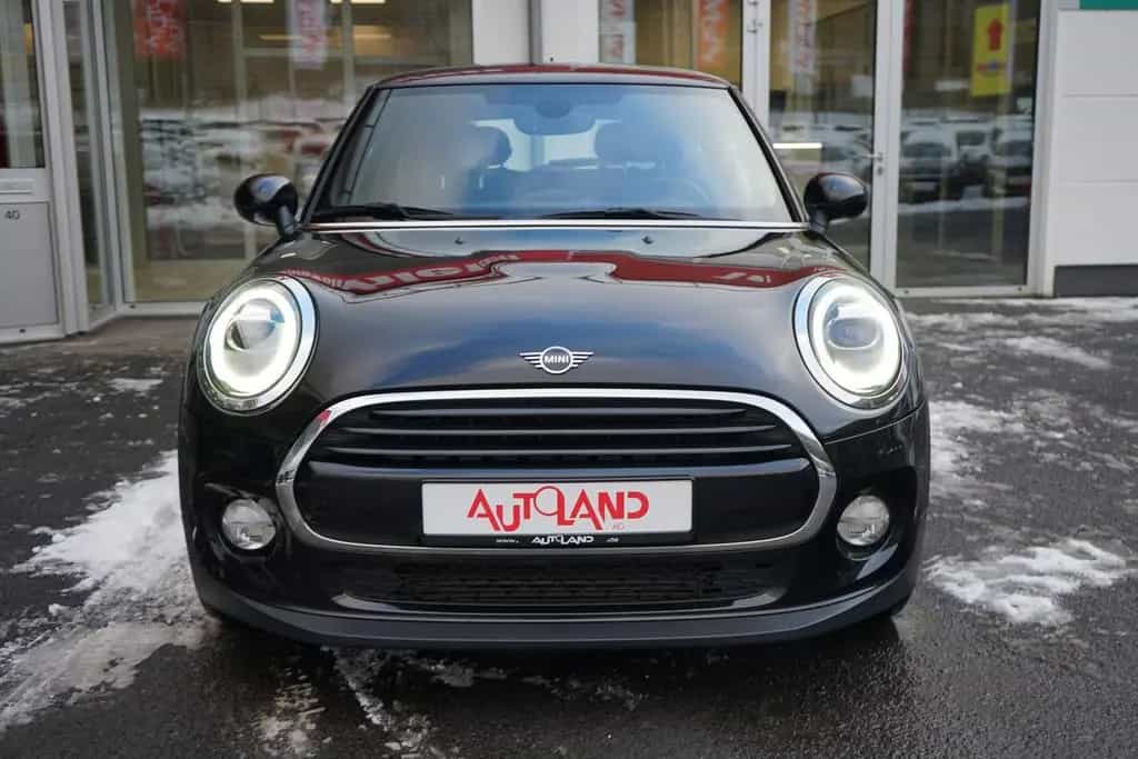 MINI Cooper 1.5 Chili LED Navi Sitzheizung PDC 09/2018-photo-2