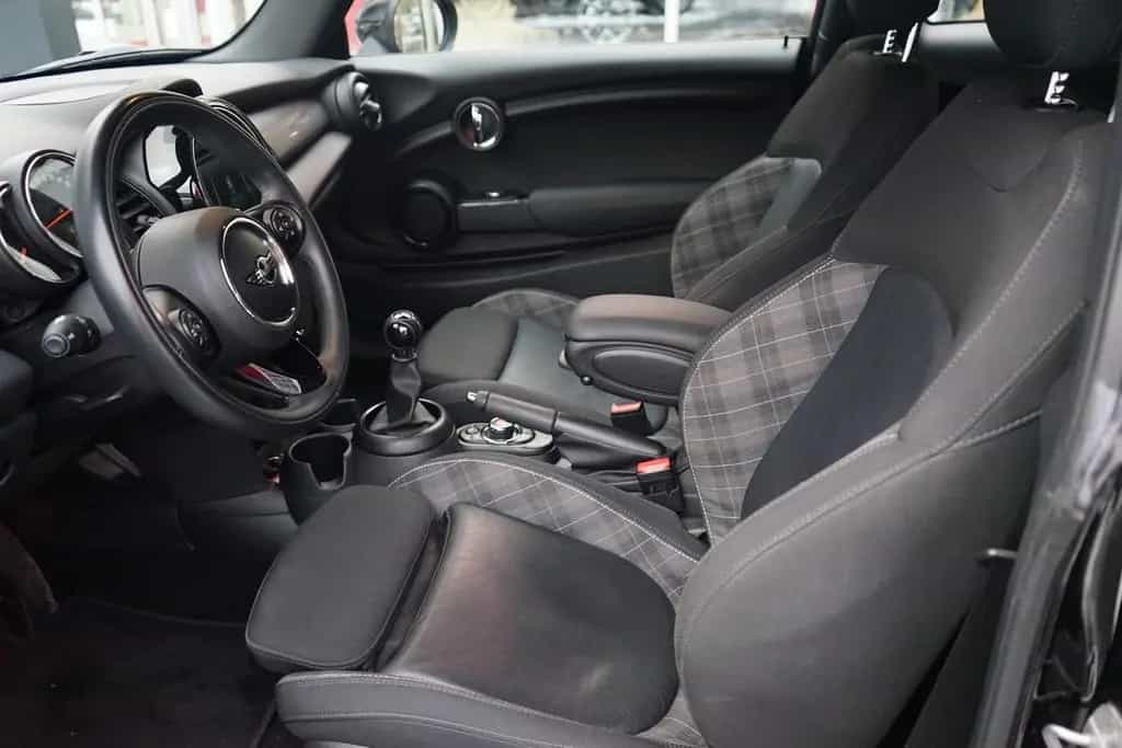 MINI Cooper 1.5 Chili LED Navi Sitzheizung PDC 09/2018-photo-24