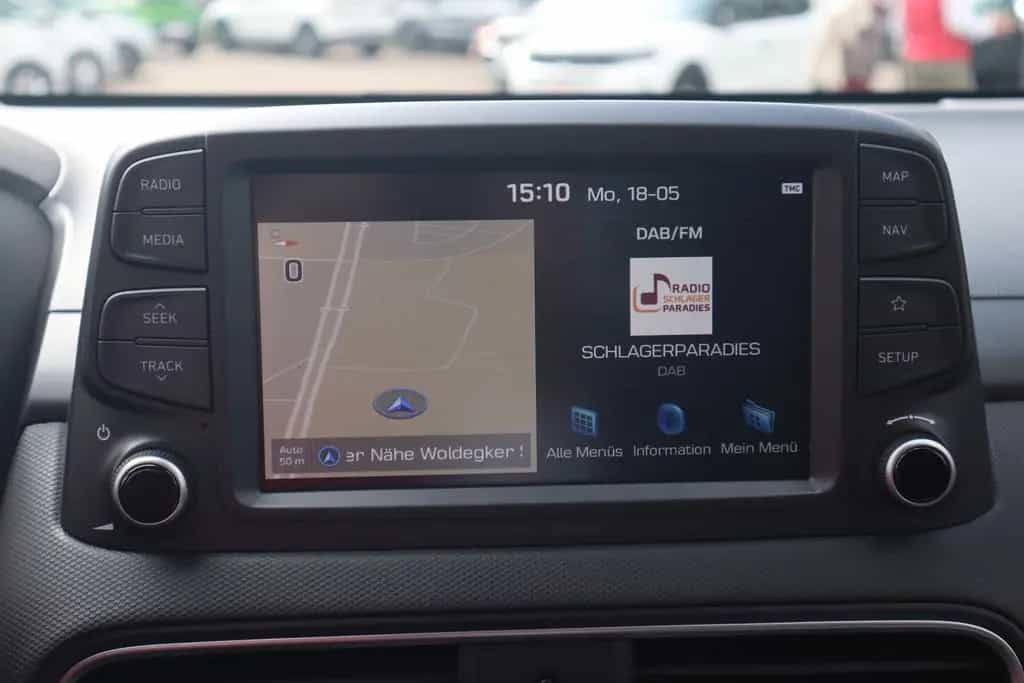 Hyundai KONA 1.0 T-GDI Trend 2WD LED Navi Kamera DAB USB 06/2019-photo-11
