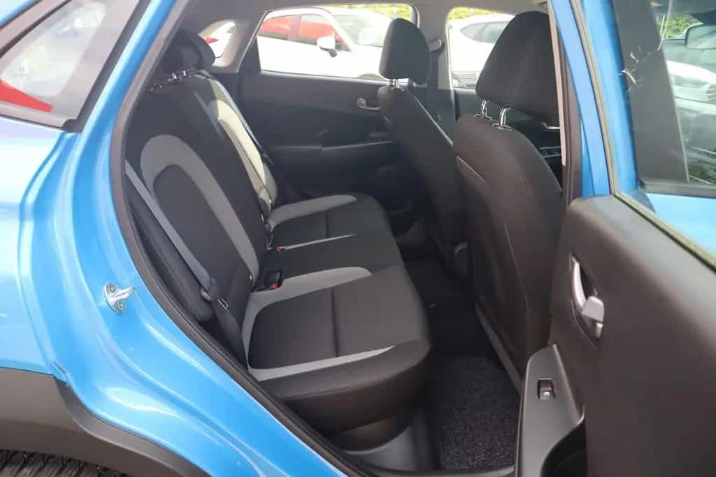 Hyundai KONA 1.0 T-GDI Trend 2WD LED Navi Kamera DAB USB 06/2019-photo-23