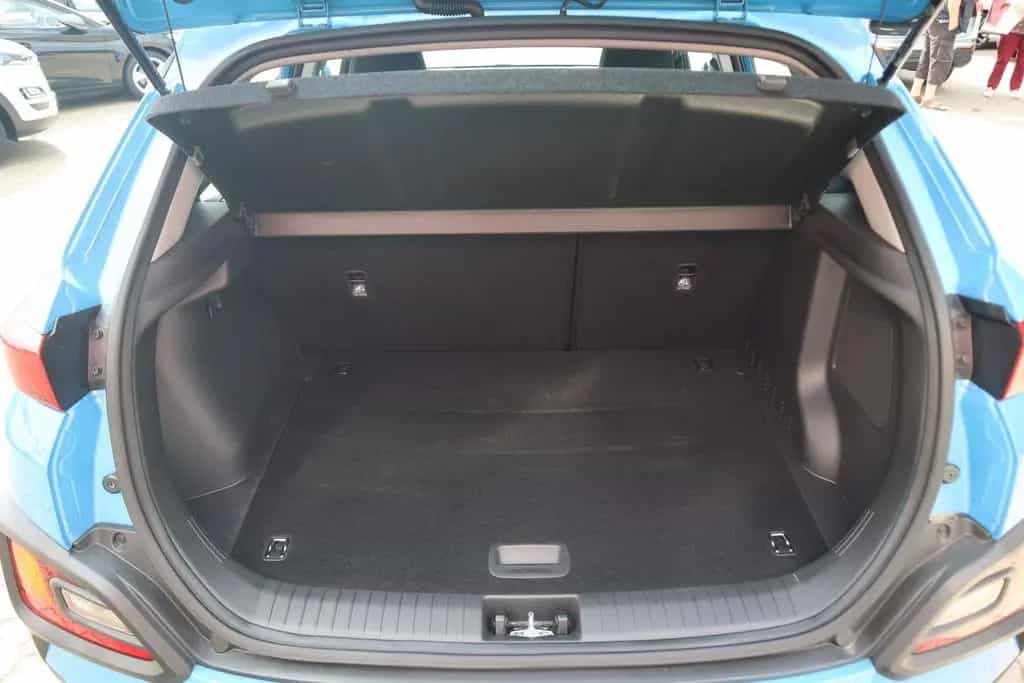 Hyundai KONA 1.0 T-GDI Trend 2WD LED Navi Kamera DAB USB 06/2019-photo-24