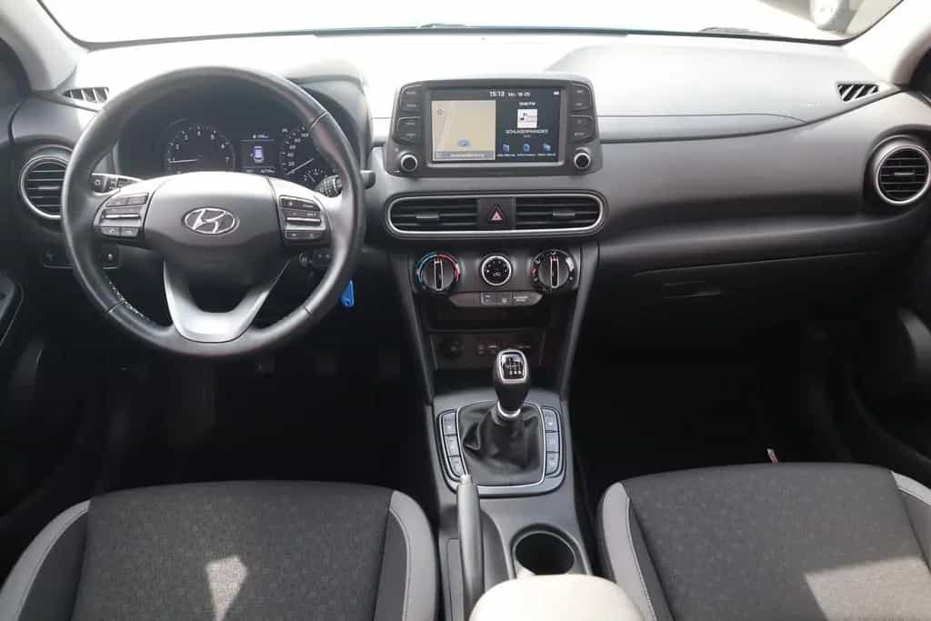 Hyundai KONA 1.0 T-GDI Trend 2WD LED Navi Kamera DAB USB 06/2019-photo-9