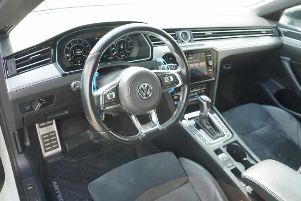 Volkswagen Arteon 2.0 R-Line LED Android Apple Sitzheizung 08/2018-photo-9
