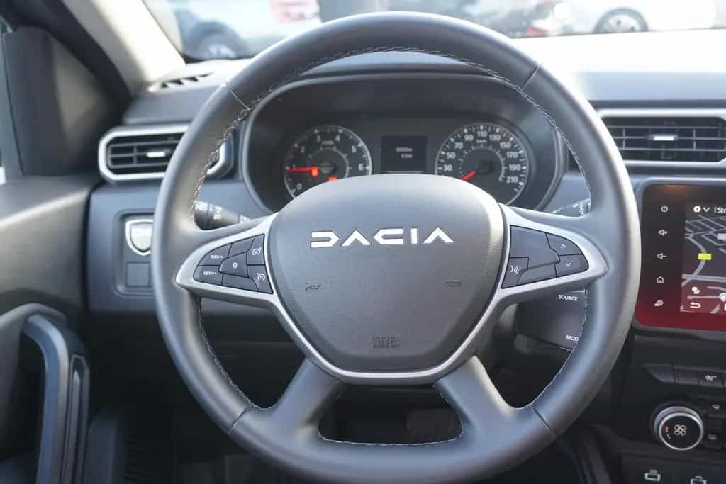 Dacia Duster II 1.3 TCE 360° Totwinkel Android Apple 08/2024-photo-12