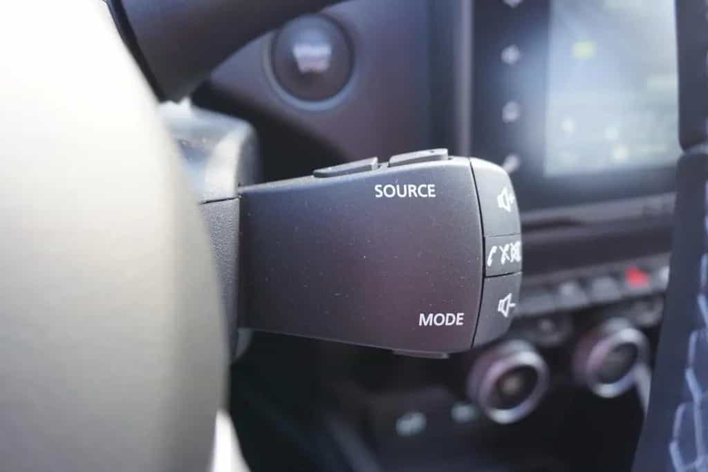 Dacia Duster II 1.3 TCE 360° Totwinkel Android Apple 08/2024-photo-16