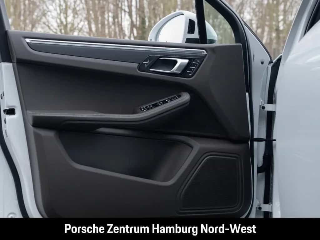 Porsche Macan Panorama PASM Servolenkung Plus 10/2021-photo-18