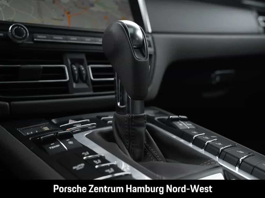Porsche Macan Panorama PASM Servolenkung Plus 10/2021-photo-24