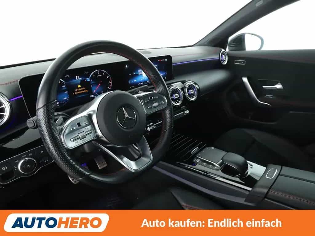 Mercedes-Benz CLA-Class 250 Shooting Brake 4Matic AMG Line Aut.*NAVI 01/2020-photo-10