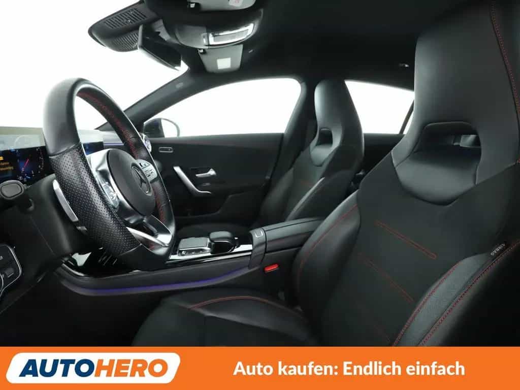 Mercedes-Benz CLA-Class 250 Shooting Brake 4Matic AMG Line Aut.*NAVI 01/2020-photo-9