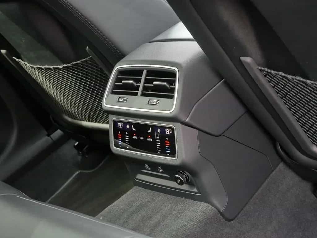 Audi A6 Avant 55 TFSI S line 20Z*Leder*LED*HuD*Pano 11/2022-photo-16