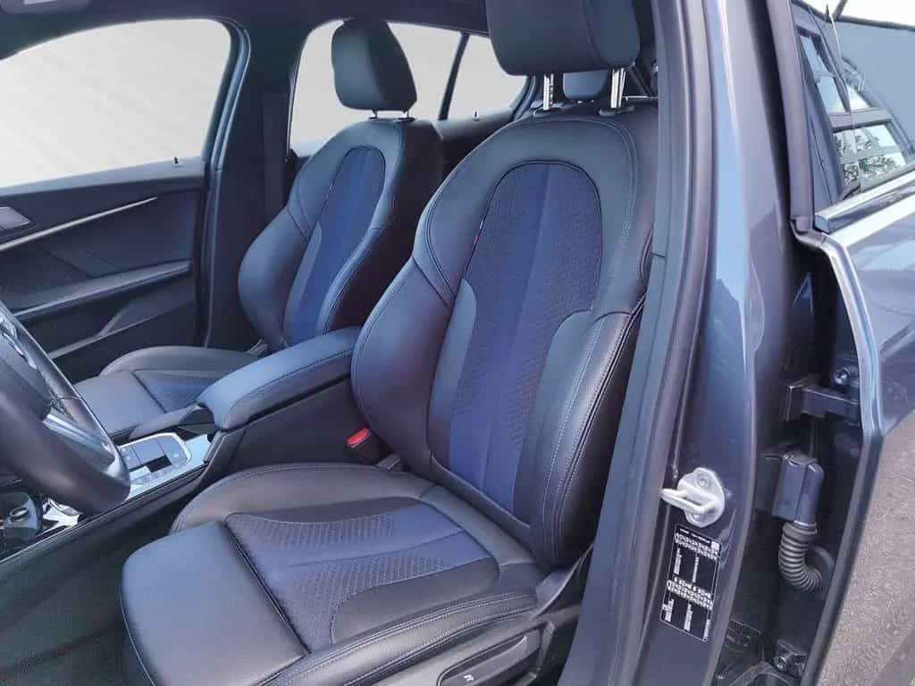 BMW 120 d M Sport HEADUP LIVE COCKPIT+ GLASDACH 06/2021-photo-8