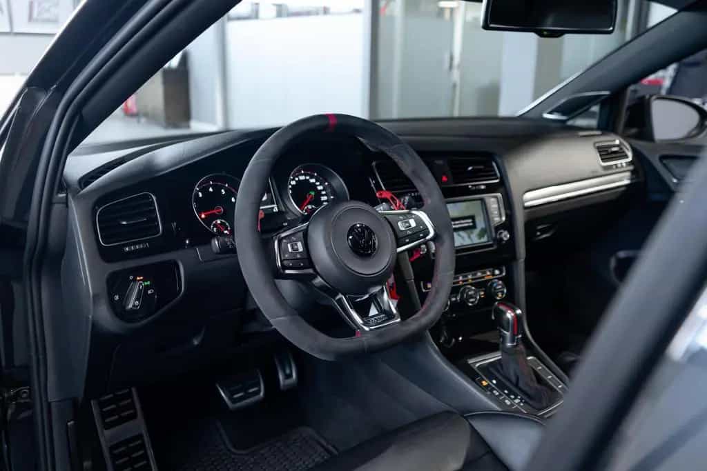 Volkswagen Golf 2.0 TSI GTI Clubsport PANO DYNAUDIO *KW* 05/2016-photo-11