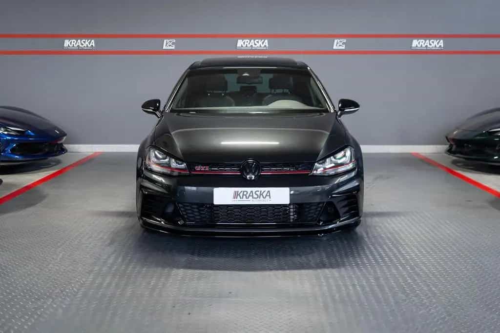 Volkswagen Golf 2.0 TSI GTI Clubsport PANO DYNAUDIO *KW* 05/2016-photo-3
