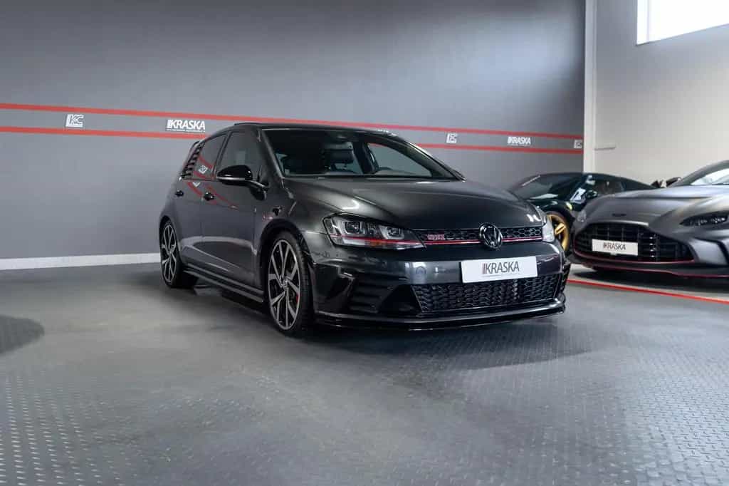 Volkswagen Golf 2.0 TSI GTI Clubsport PANO DYNAUDIO *KW* 05/2016-photo-5