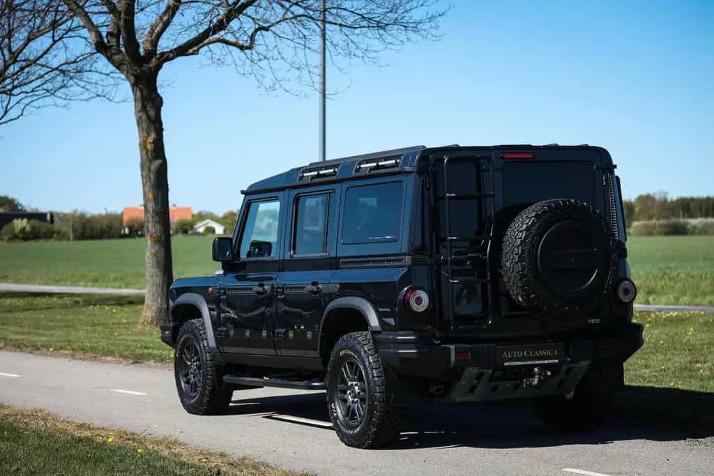 INEOS Grenadier 3.0L Twin-Turbo-Diesel 01/2023-photo-11