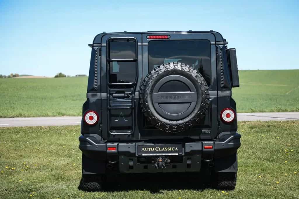 INEOS Grenadier 3.0L Twin-Turbo-Diesel 01/2023-photo-12
