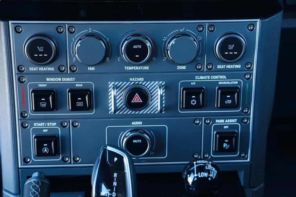 INEOS Grenadier 3.0L Twin-Turbo-Diesel 01/2023-photo-29