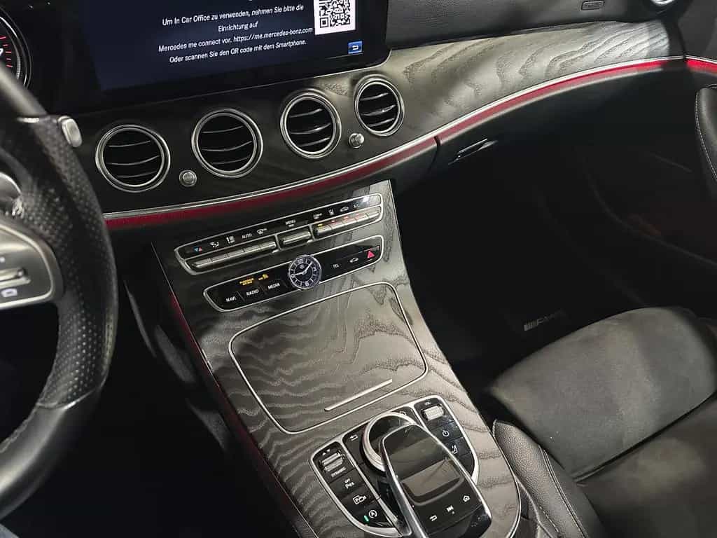 Mercedes-Benz E-Class 200 T*AMG*360°-MULTIBEAM-BURMESTER-ST.HZ-ACC 08/2018-photo-43