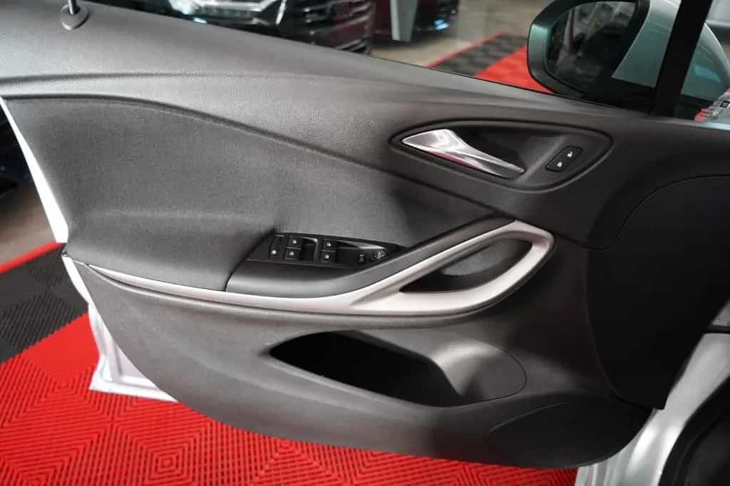 Opel Astra K 1.0 EcoTec Lim. Klima*Sitzh*Tempomat*PDC 01/2018-photo-16