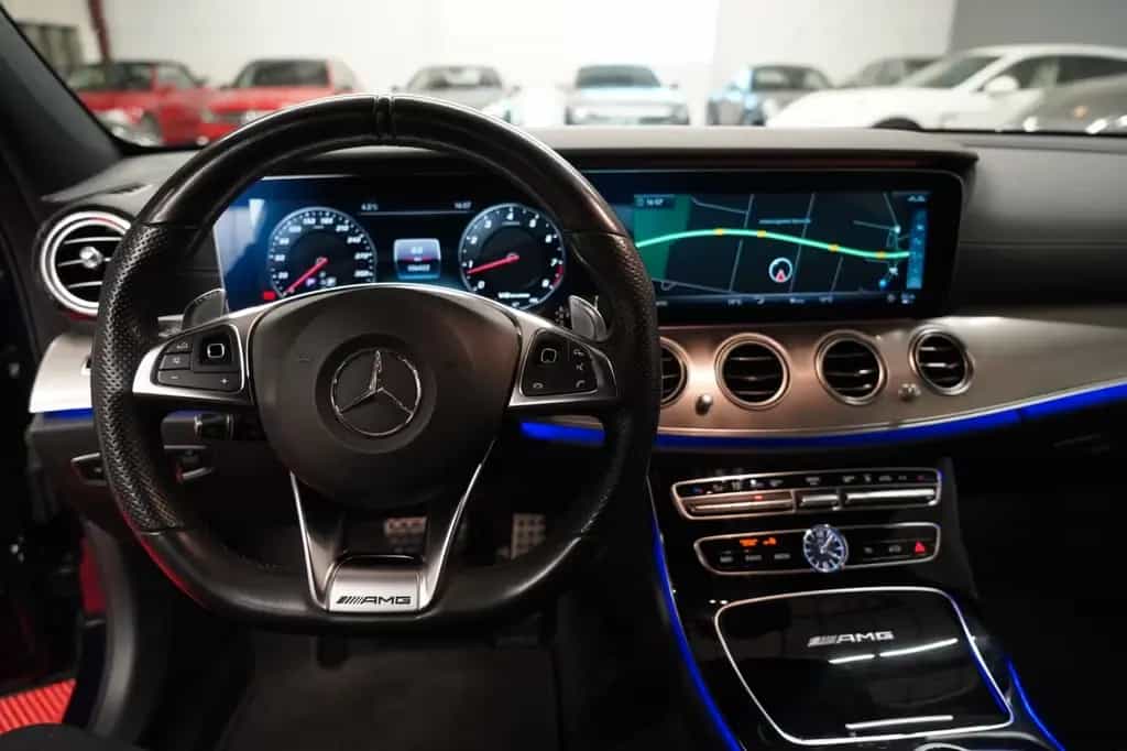 Mercedes-Benz E-Class T. 4Matic *Unfallfrei*LED*Acc*Head-Up* 12/2017-photo-19