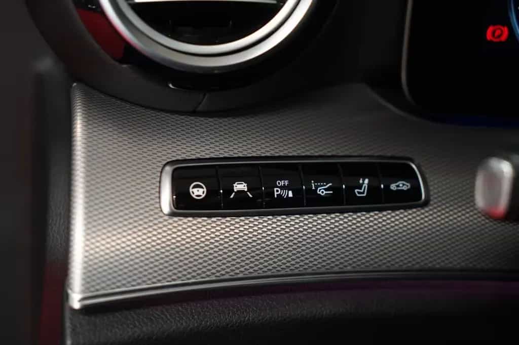 Mercedes-Benz E-Class T. 4Matic *Unfallfrei*LED*Acc*Head-Up* 12/2017-photo-23