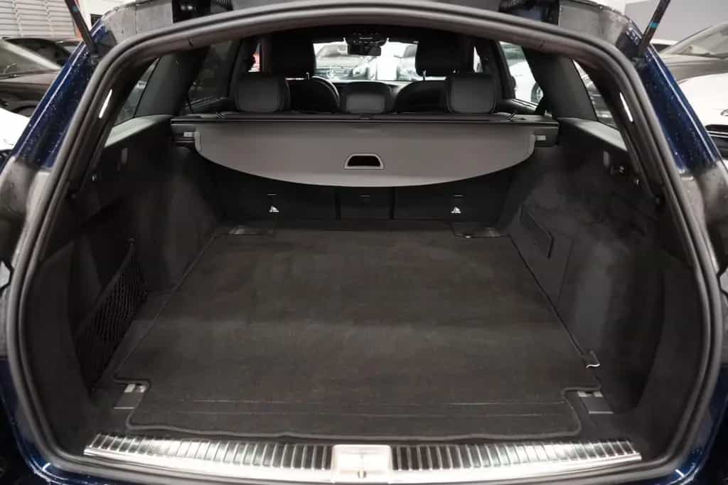 Mercedes-Benz E-Class T. 4Matic *Unfallfrei*LED*Acc*Head-Up* 12/2017-photo-37