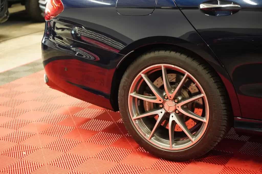 Mercedes-Benz E-Class T. 4Matic *Unfallfrei*LED*Acc*Head-Up* 12/2017-photo-5