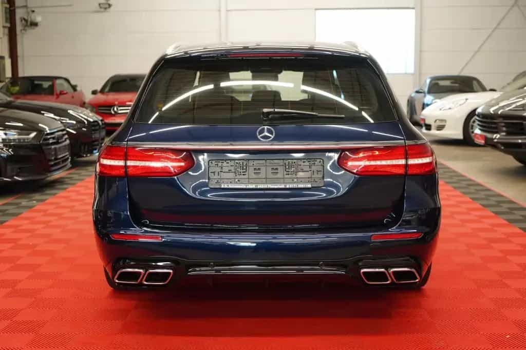 Mercedes-Benz E-Class T. 4Matic *Unfallfrei*LED*Acc*Head-Up* 12/2017-photo-7